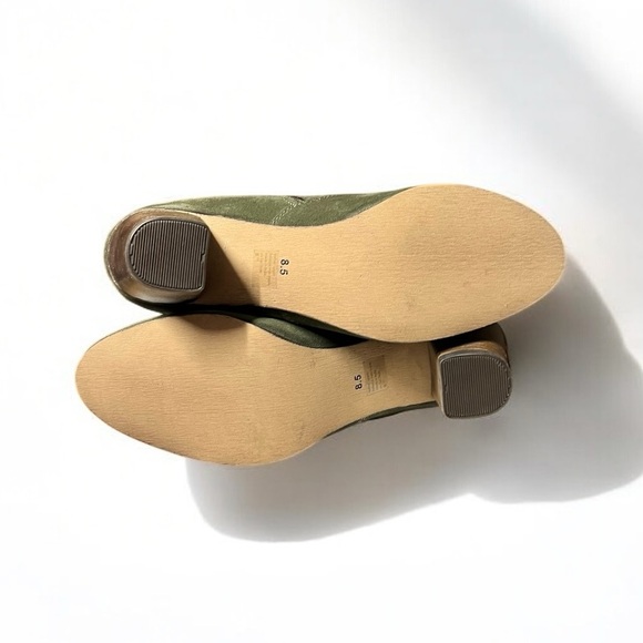 🌻NEW Anthropologie Seychelles Peridot Olive Green Suede Bootie | Size 8.5 - Picture 7 of 9